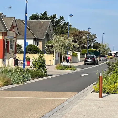 Nyaraló Les Trois Petiots Pirou